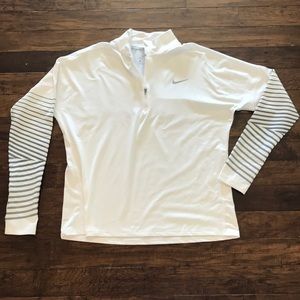 White dri fit Nike pullover